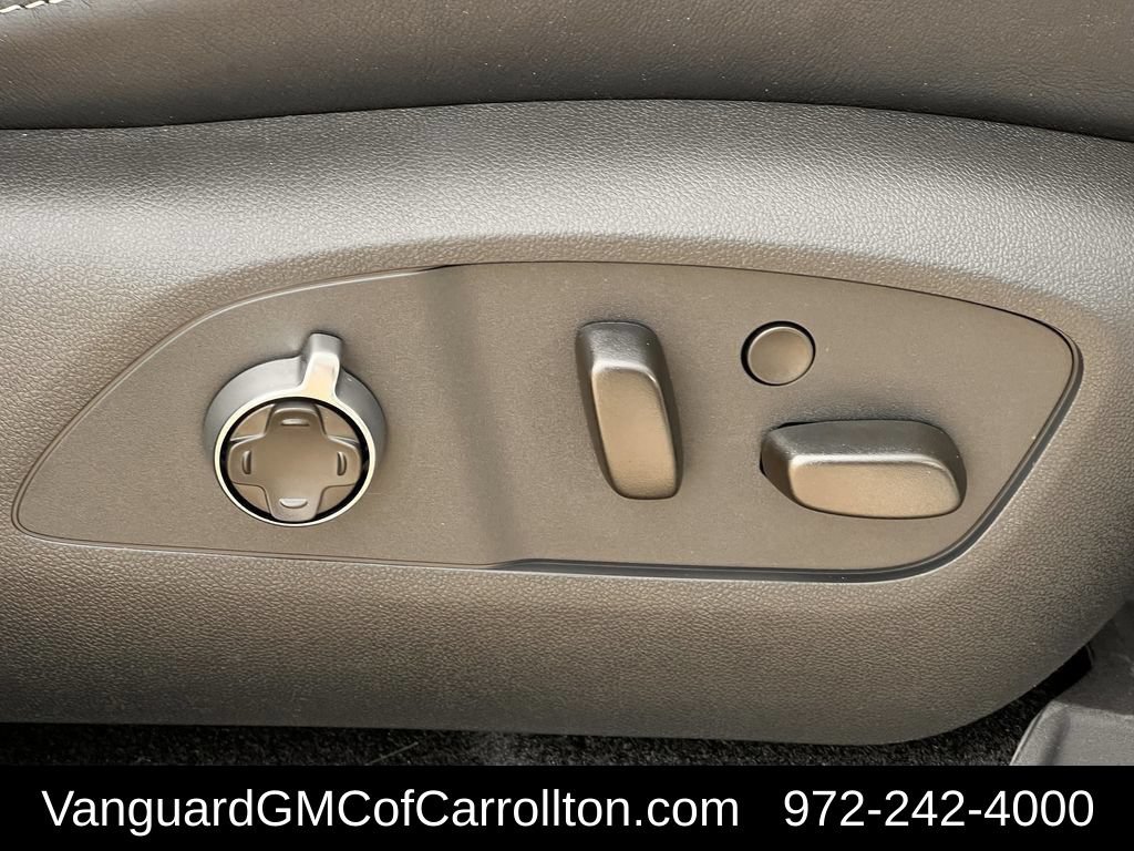 2026 GMC Acadia Denali Ultimate - Photo 22