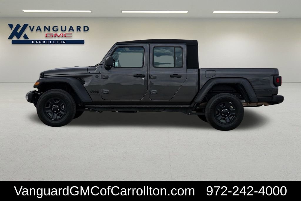 Used 2024 Jeep Gladiator Sport Truck