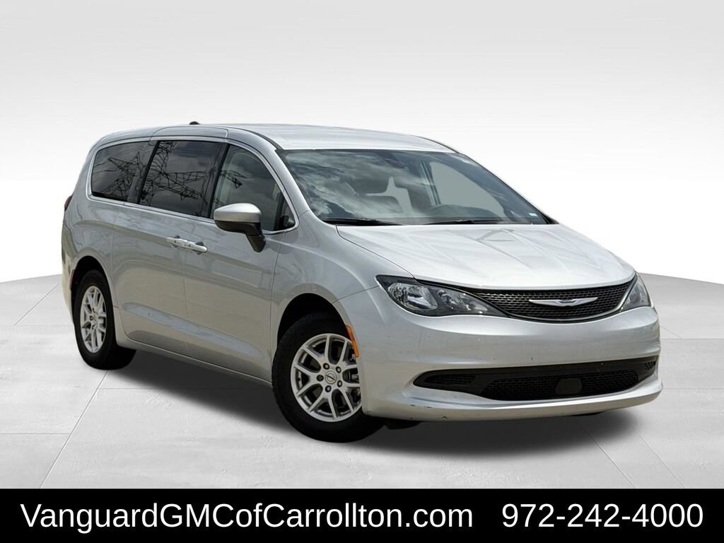 Used 2022 Chrysler Voyager LX