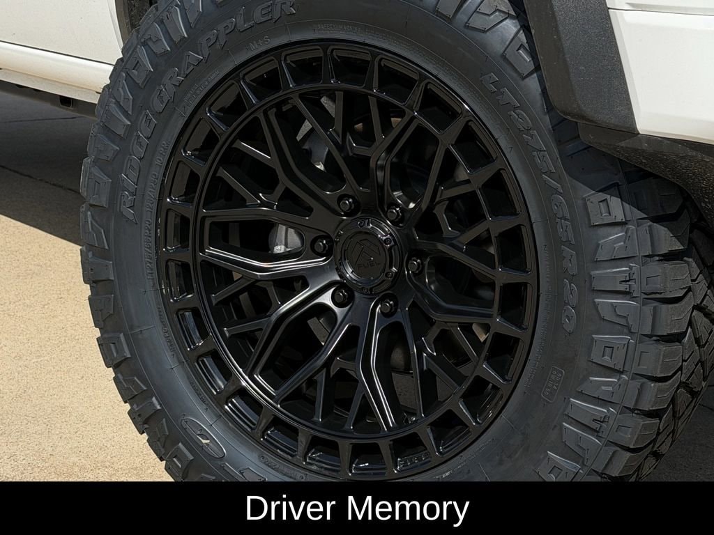 2026 GMC Canyon AT4 - Photo 10