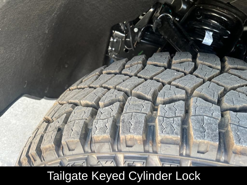 2026 GMC Canyon AT4X - Photo 33