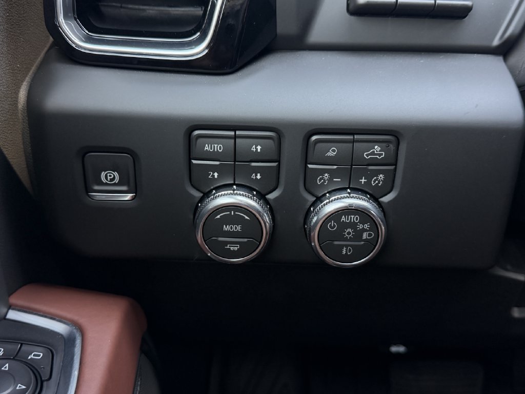 2026 GMC Sierra 2500HD Denali Ultimate - Photo 19