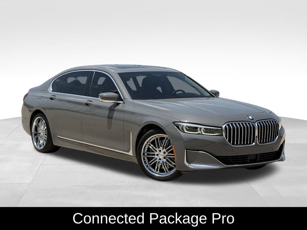 Used 2022 BMW 750 i xDrive Sedan