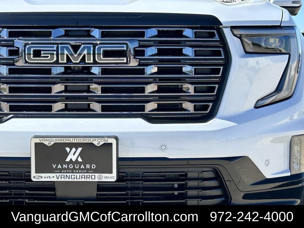 2026 GMC Acadia Denali Ultimate - Photo 8