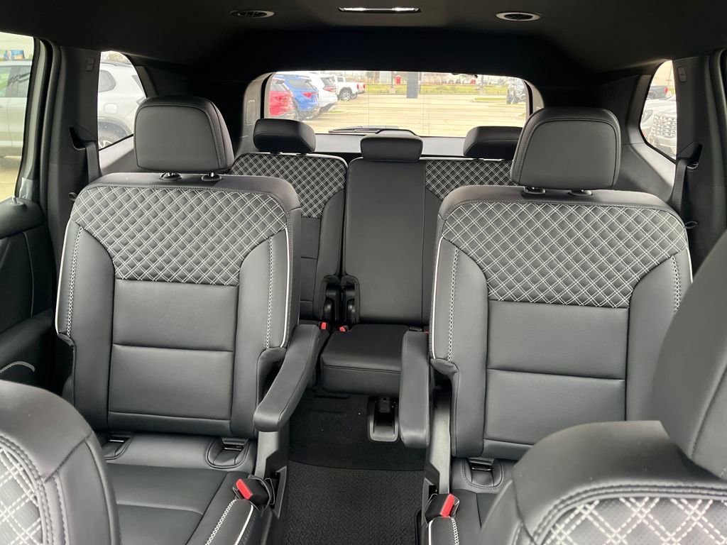 2026 GMC Acadia Denali - Photo 31
