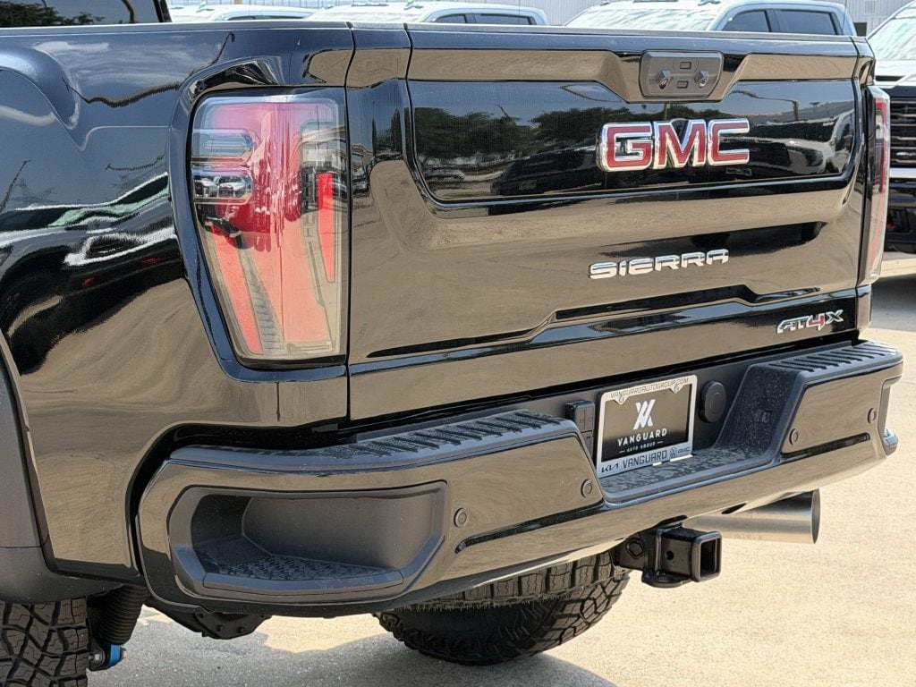2026 GMC Sierra 2500HD AT4X - Photo 6
