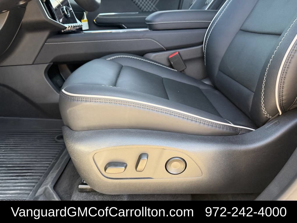 2026 GMC Acadia Denali - Photo 25