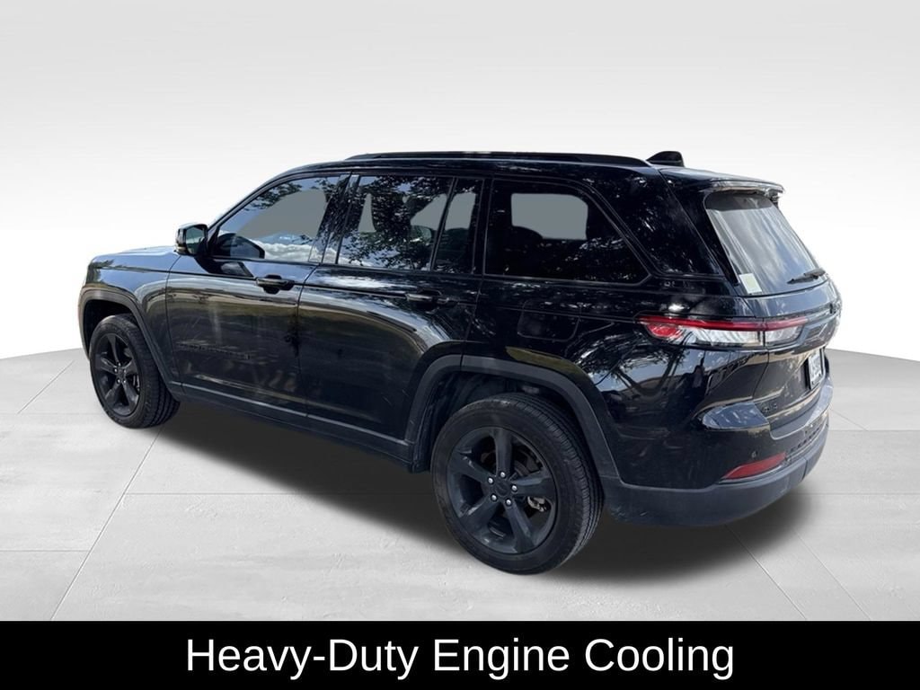 Used 2023 Jeep Grand Cherokee Altitude 4x4 SUV