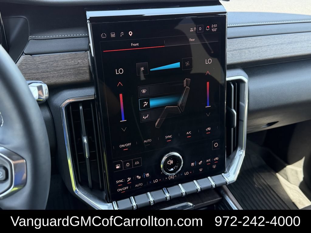 2026 GMC Acadia Denali Ultimate - Photo 16
