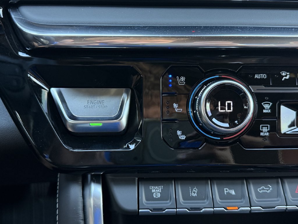 2026 GMC Sierra 2500HD Denali Ultimate - Photo 18