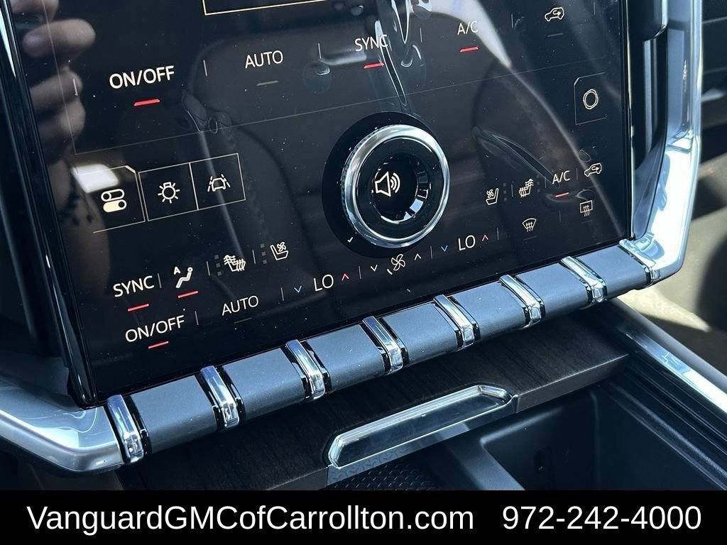 2026 GMC Acadia Denali Ultimate - Photo 17