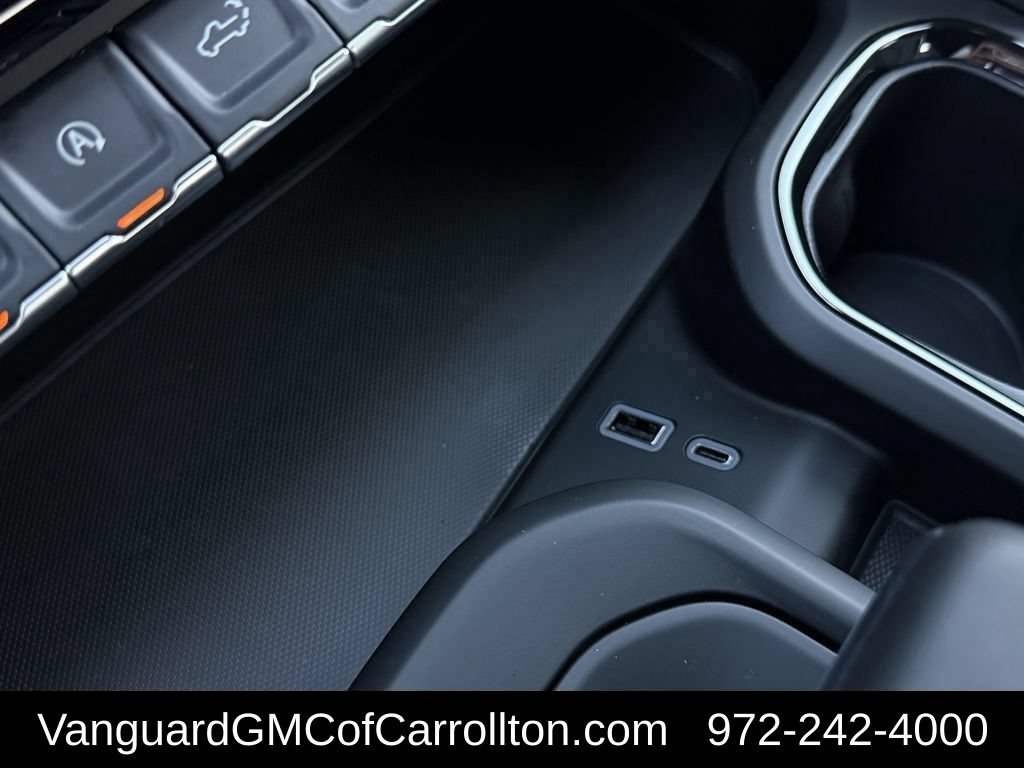 2026 GMC Sierra 1500 AT4X - Photo 17