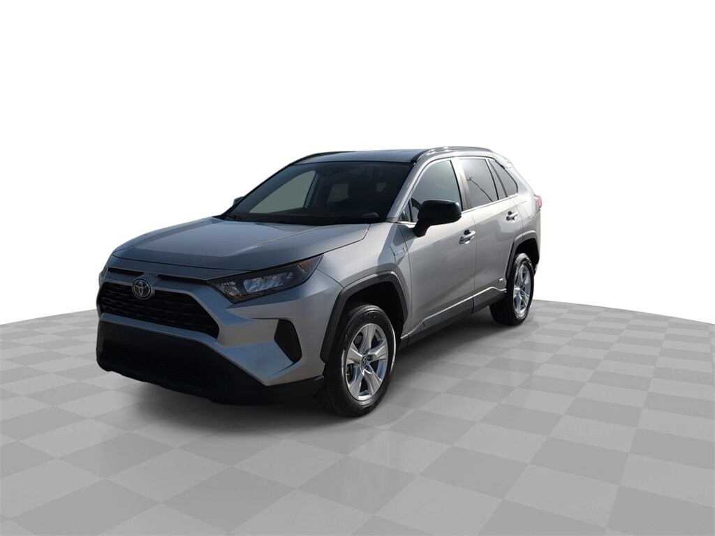 2020 Toyota RAV4 Hybrid LE photo 3
