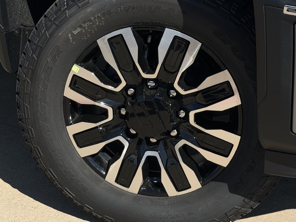2026 GMC Sierra 2500HD Denali Ultimate - Photo 9