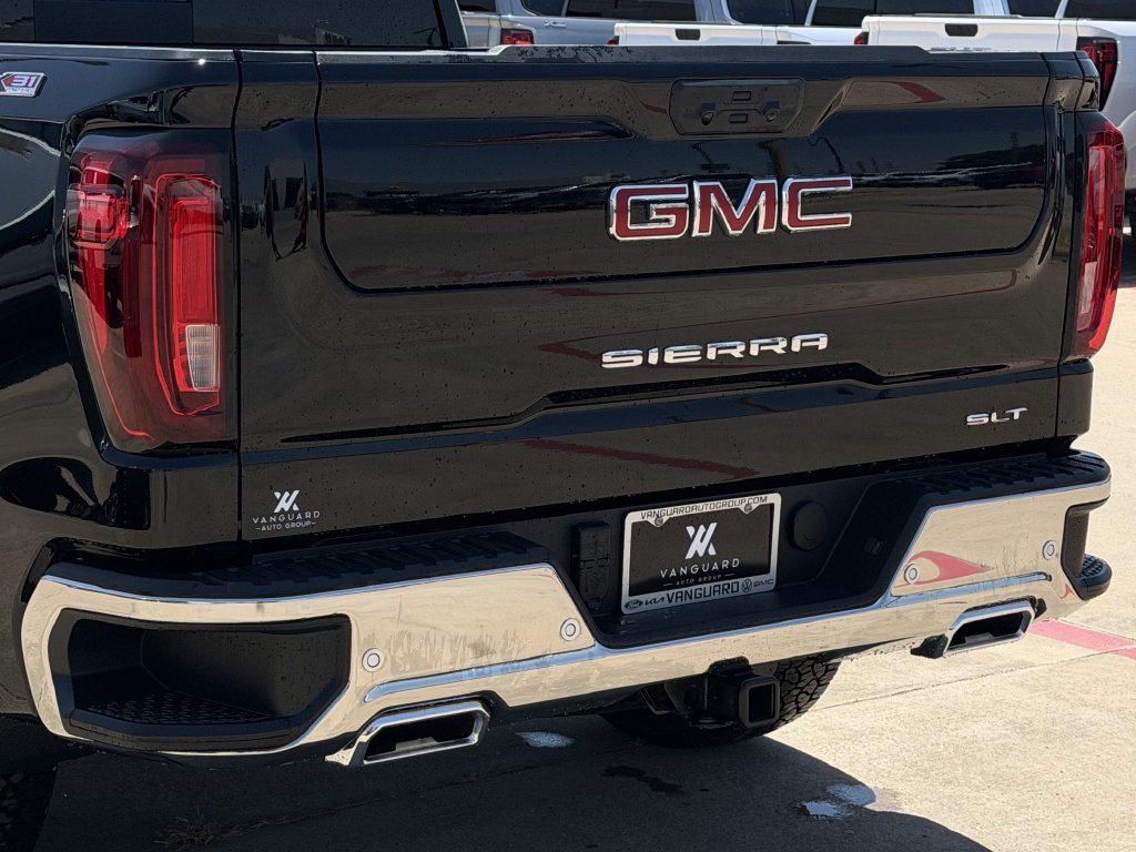 2026 GMC Sierra 1500 SLT - Photo 6