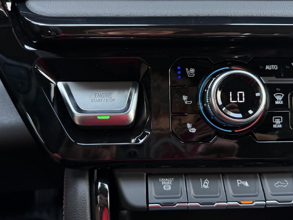 2026 GMC Sierra 2500HD AT4 - Photo 18