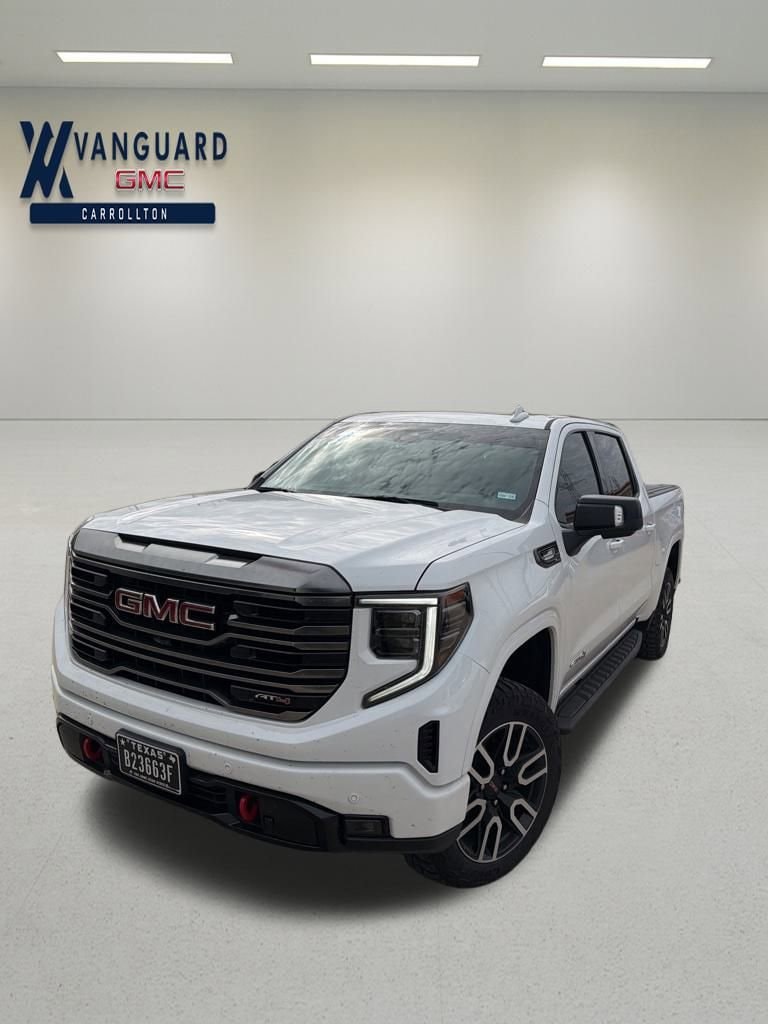 2024 GMC Sierra 1500 AT4's photo