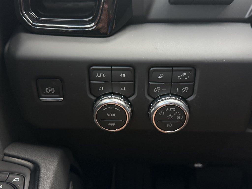 2026 GMC Sierra 2500HD AT4 - Photo 19