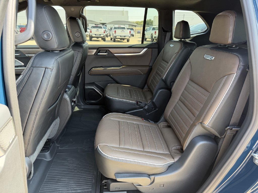 2027 GMC Acadia Denali Ultimate - Photo 25