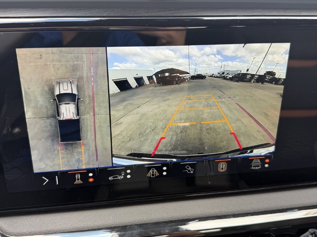 2026 GMC Sierra 2500HD AT4 - Photo 14