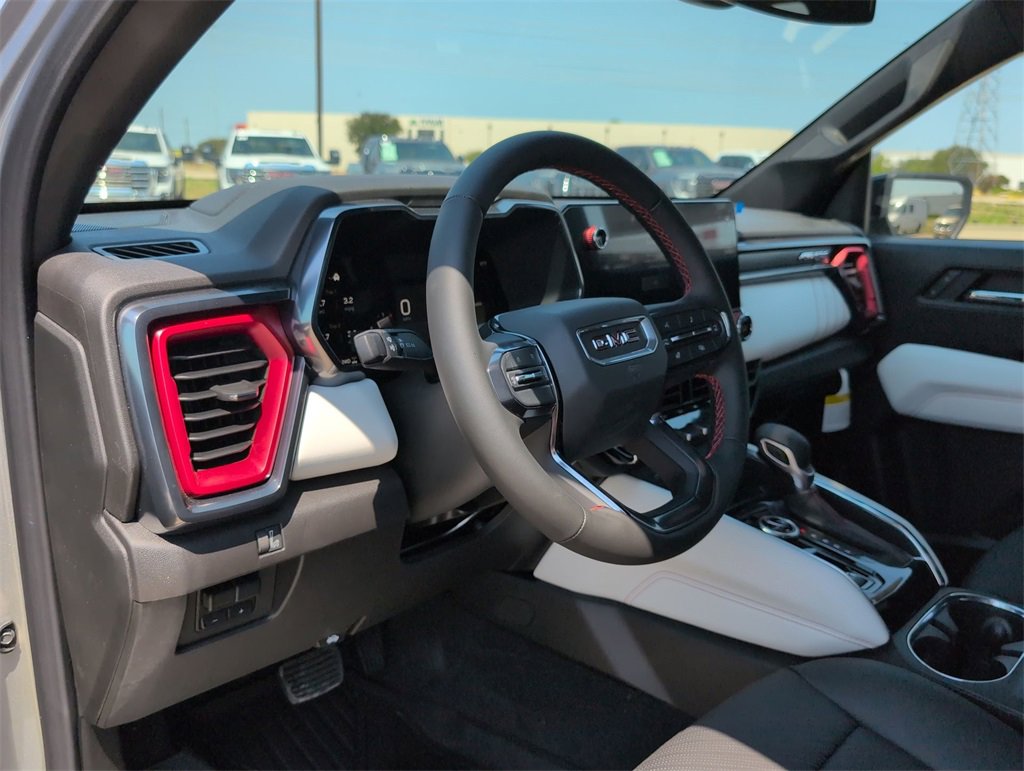 2026 Gmc Canyon AT4 photo 2