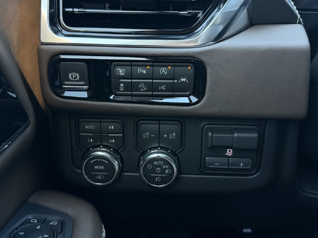 2027 GMC Yukon Denali Ultimate - Photo 20