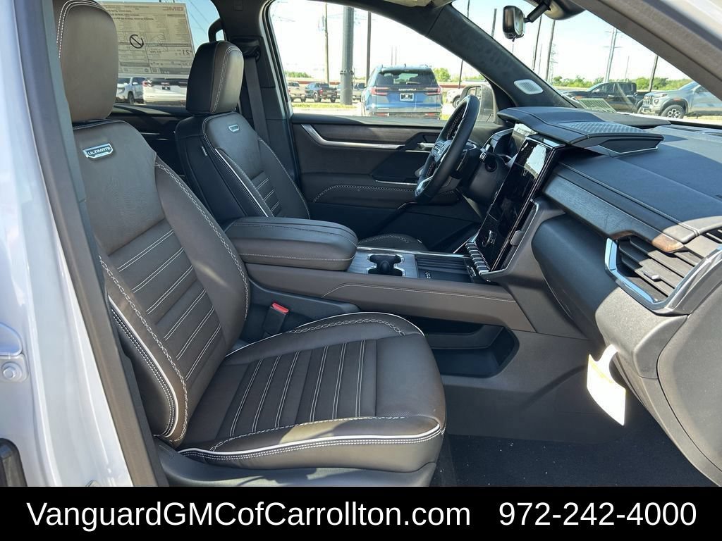 2026 GMC Acadia Denali Ultimate - Photo 25