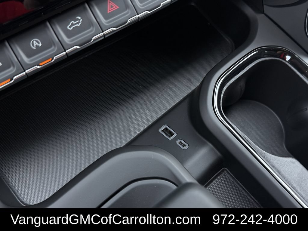 2026 GMC Sierra 1500 AT4X - Photo 17