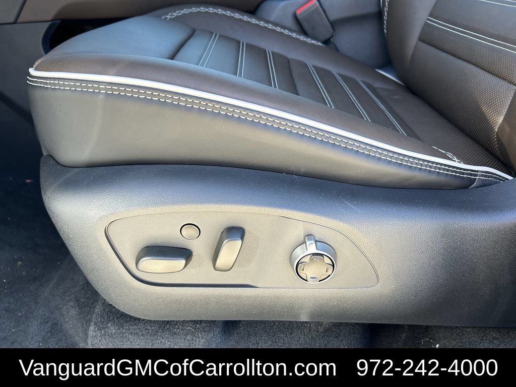 2026 GMC Acadia Denali Ultimate - Photo 24