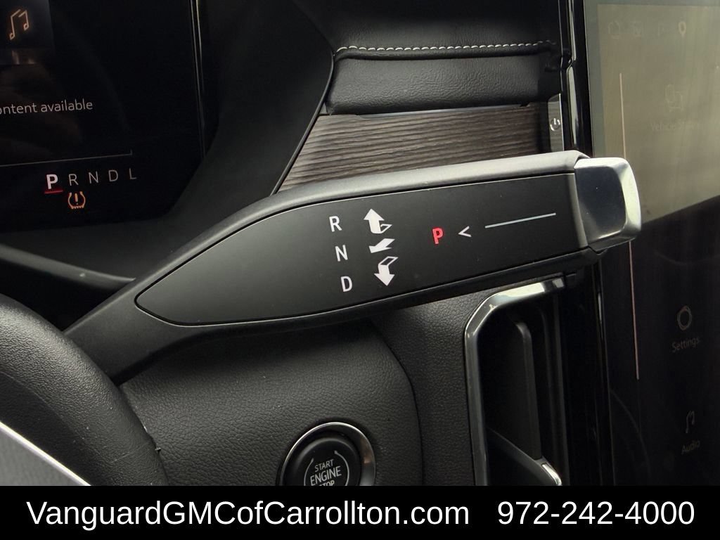 2026 GMC Acadia Denali - Photo 15