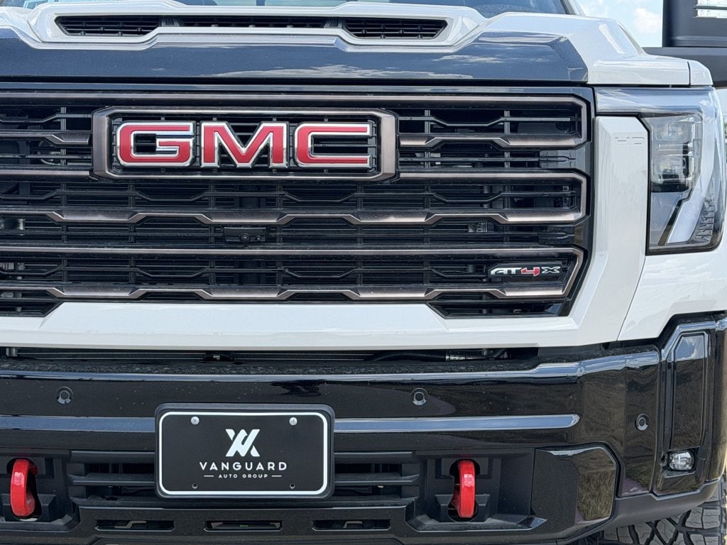 2026 GMC Sierra 2500HD AT4X - Photo 8