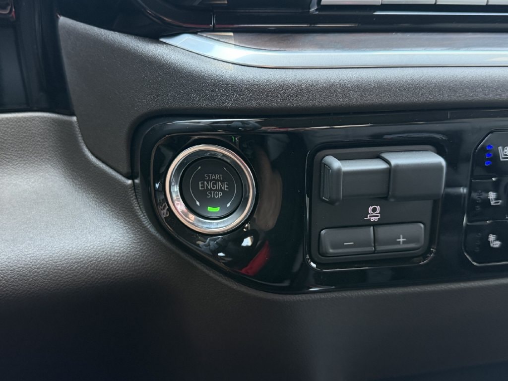 2026 GMC Sierra 1500 SLT - Photo 18
