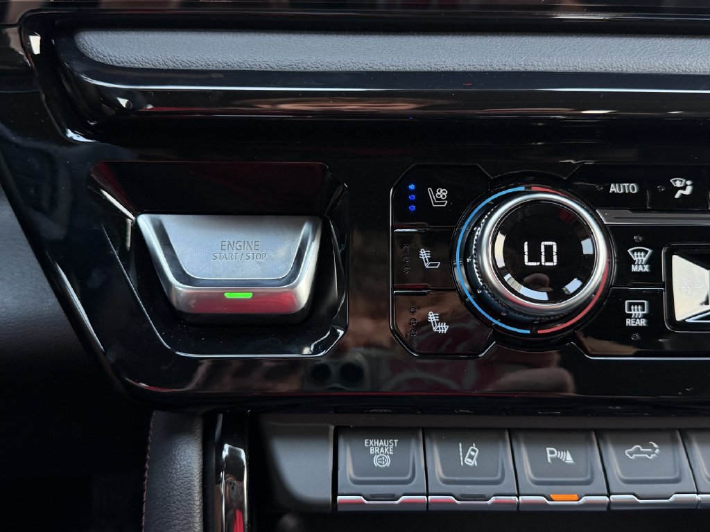 2026 GMC Sierra 2500HD AT4 - Photo 18