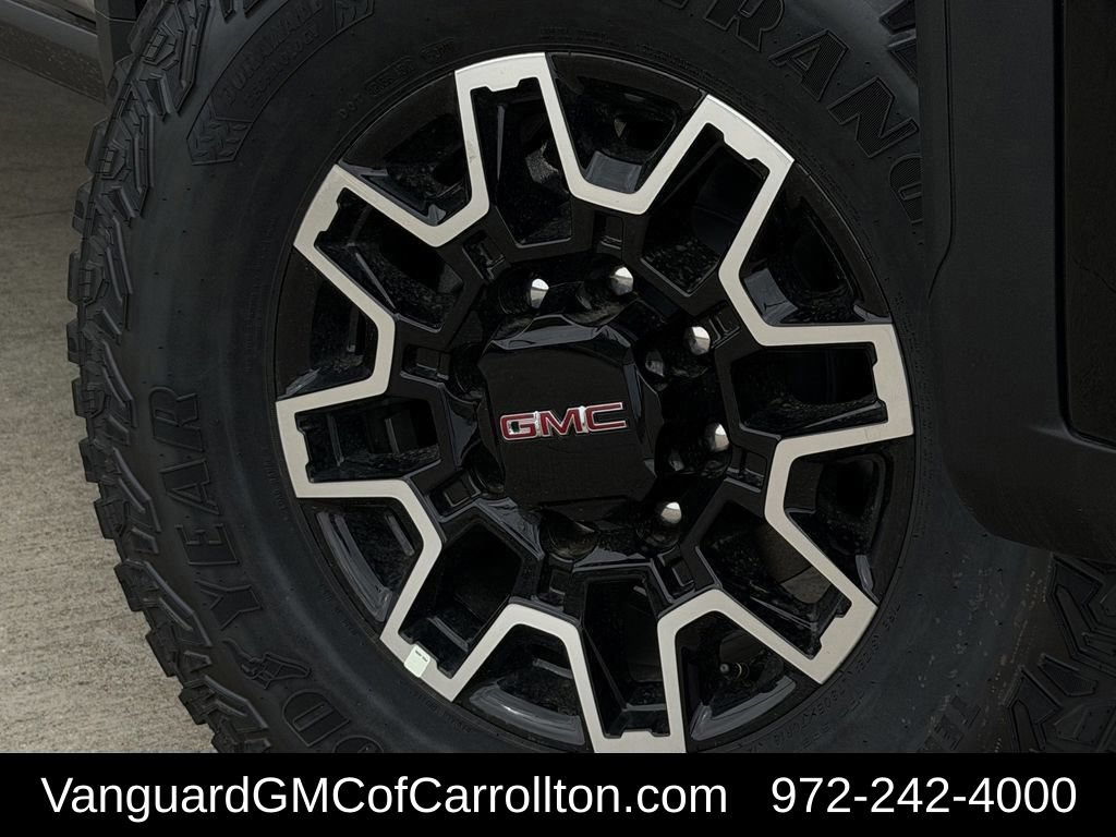 2026 GMC Sierra 2500HD AT4X - Photo 9