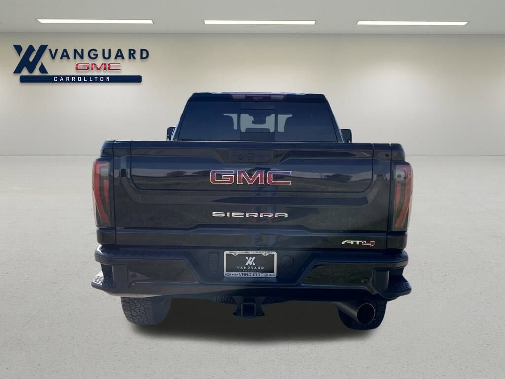 Used 2024 GMC Sierra 2500 HD AT4 Truck