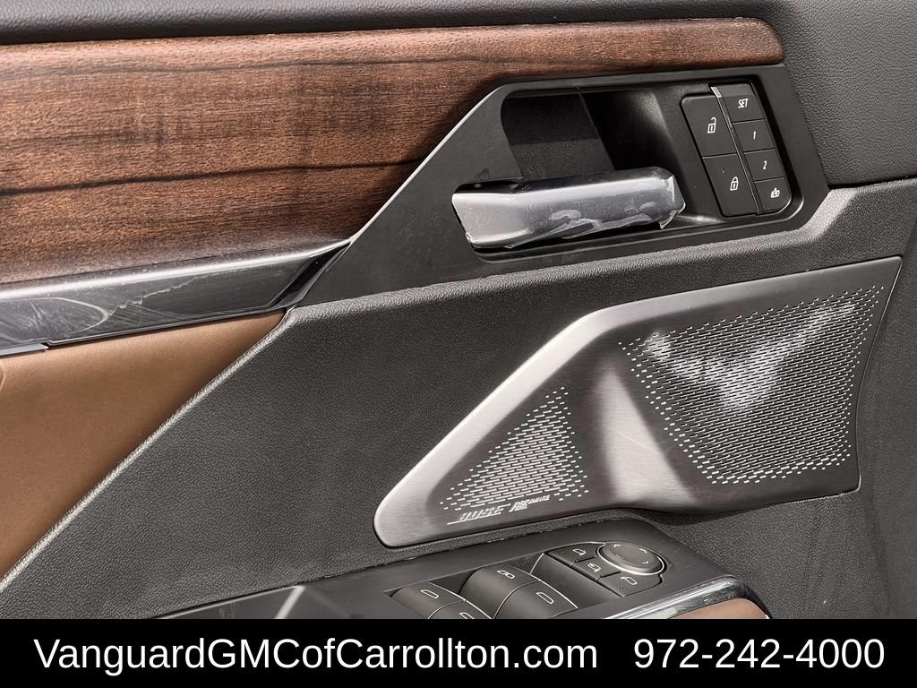 2026 GMC Acadia Denali Ultimate - Photo 18
