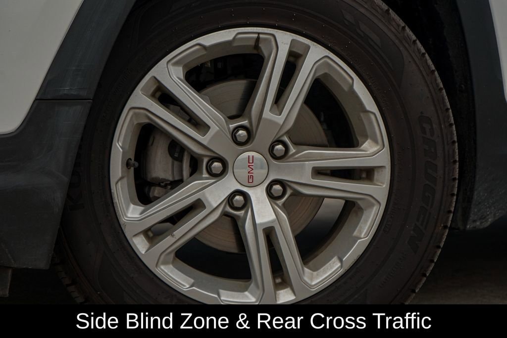 Used 2023 GMC Terrain SLE SUV