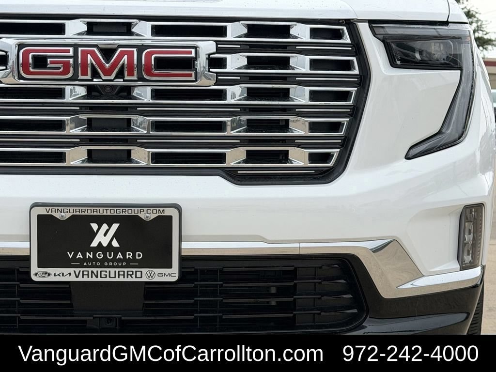 2026 GMC Acadia Denali - Photo 9