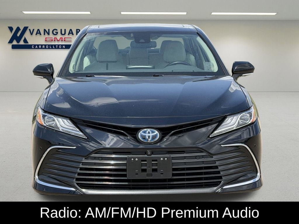 Used 2021 Toyota Camry Hybrid XLE