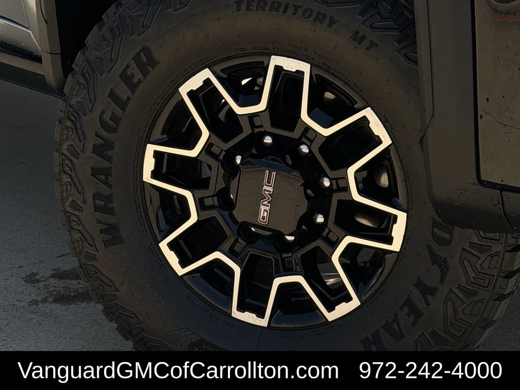 2026 GMC Sierra 2500HD AT4X - Photo 9
