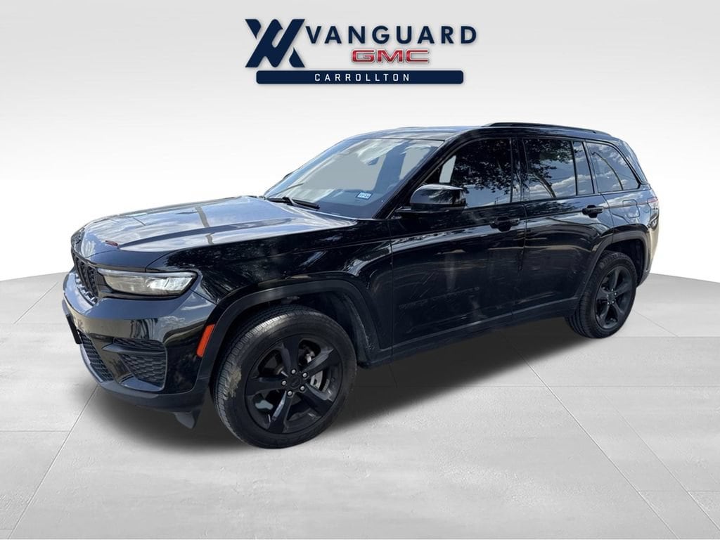 Used 2023 Jeep Grand Cherokee Altitude 4x4 SUV
