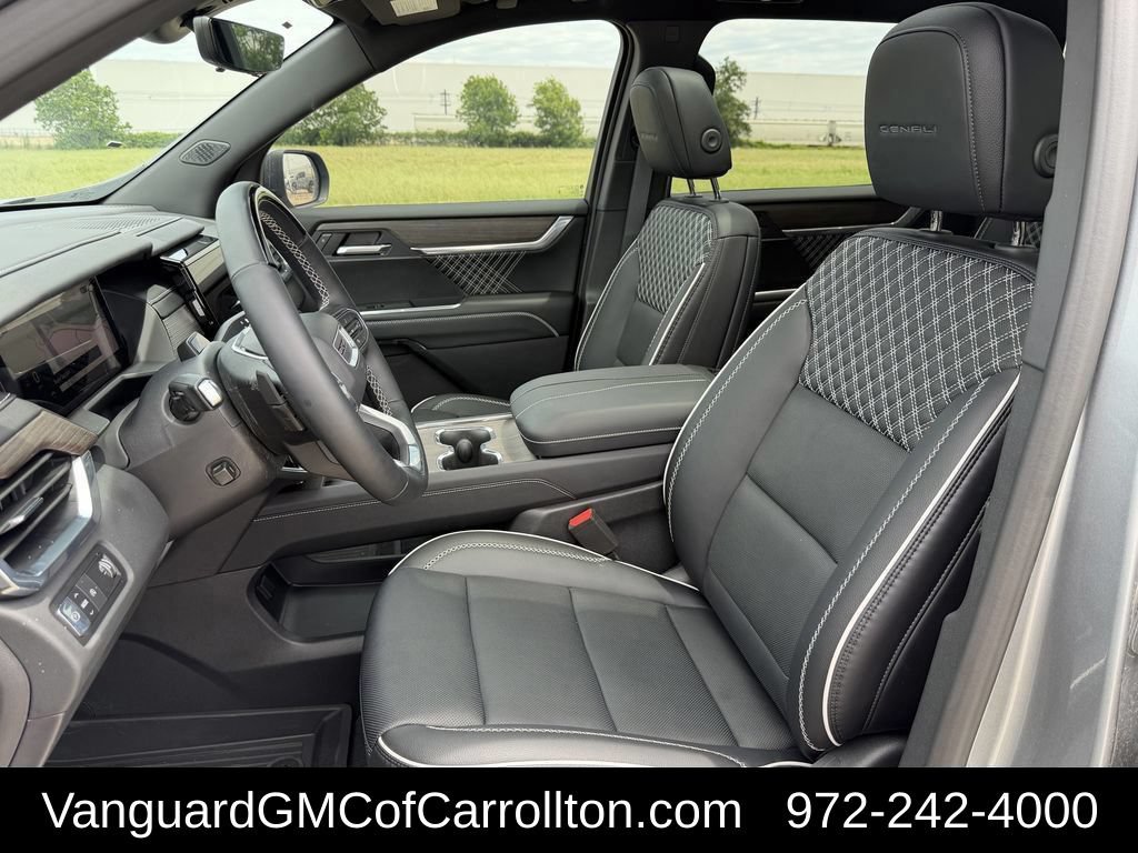 2026 GMC Acadia Denali - Photo 31