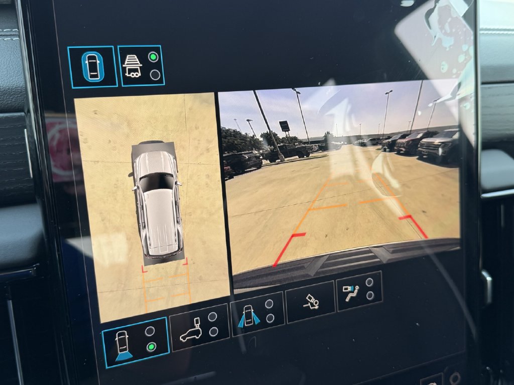 2026 GMC Yukon AT4 Ultimate - Photo 13
