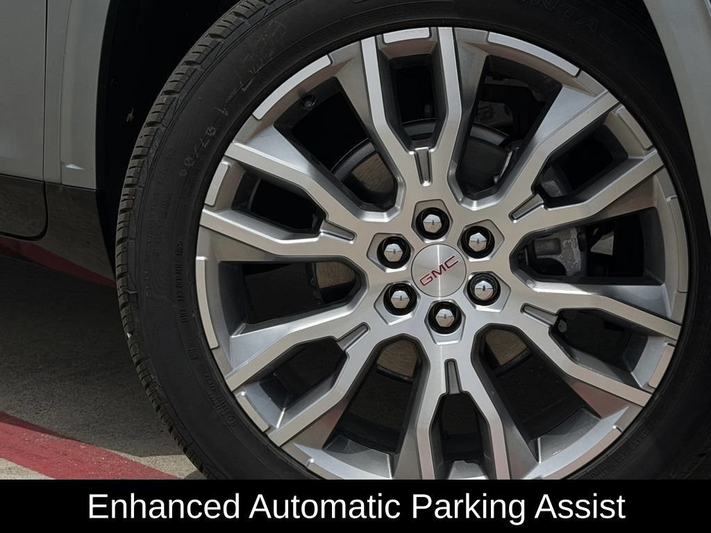 2026 GMC Acadia Denali - Photo 9