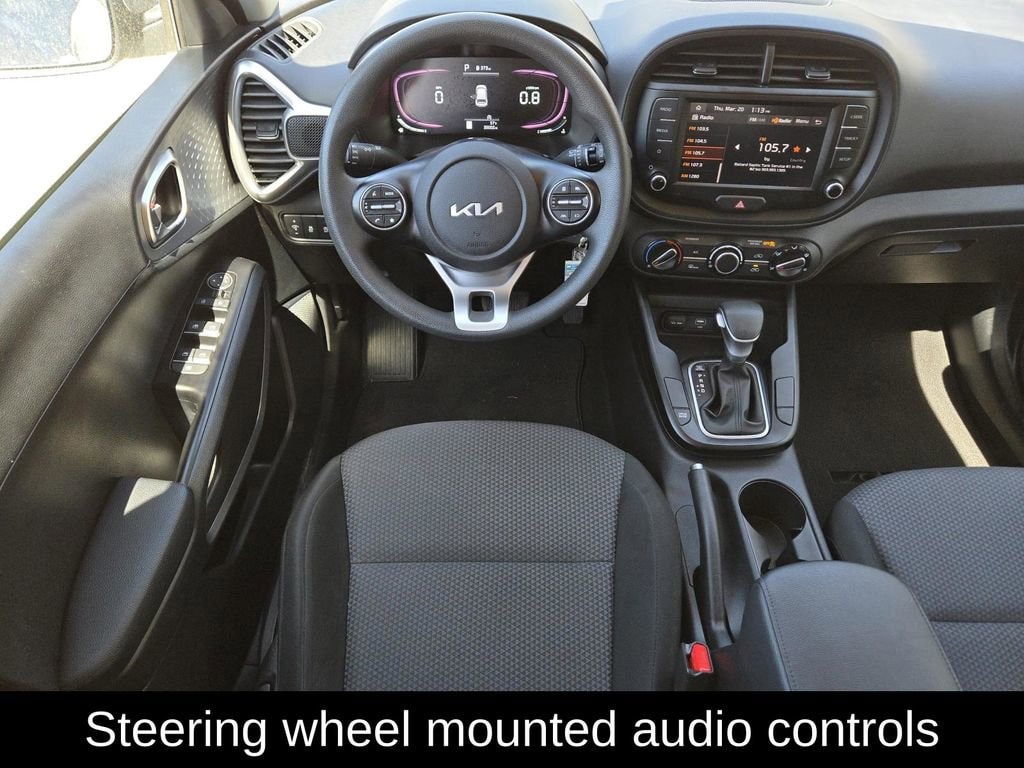 2023 Kia Soul LX - Photo 11