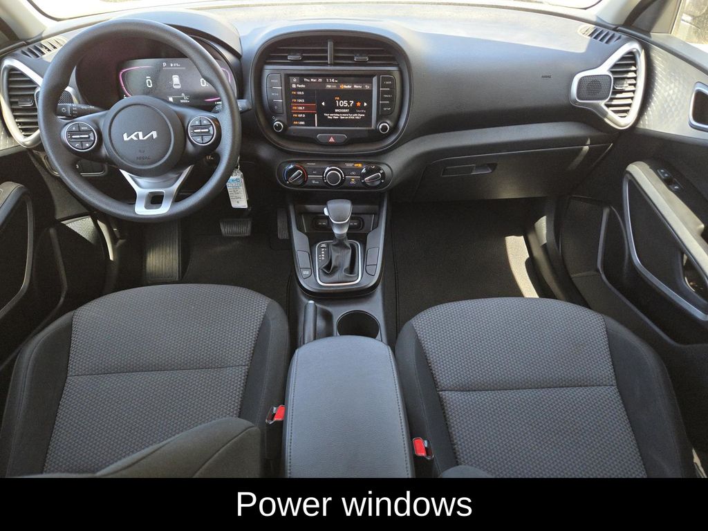 2023 Kia Soul LX - Photo 48