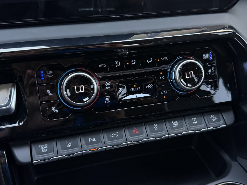 2026 GMC Sierra 2500HD AT4X - Photo 16