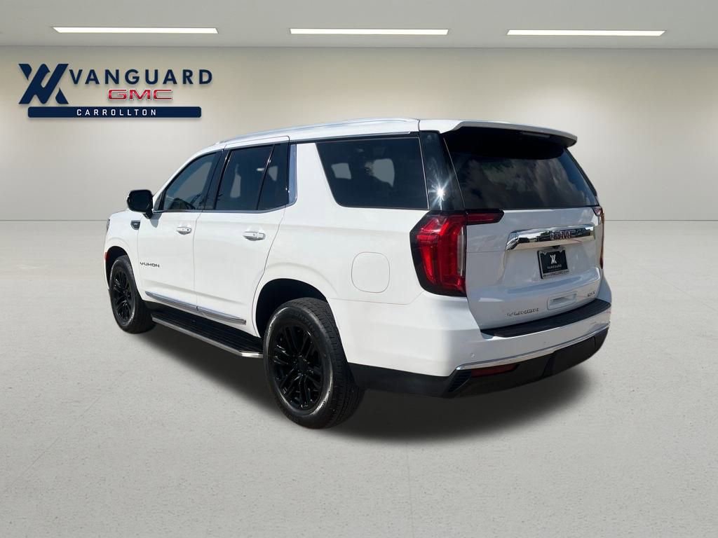 2023 Gmc Yukon SLT photo 3