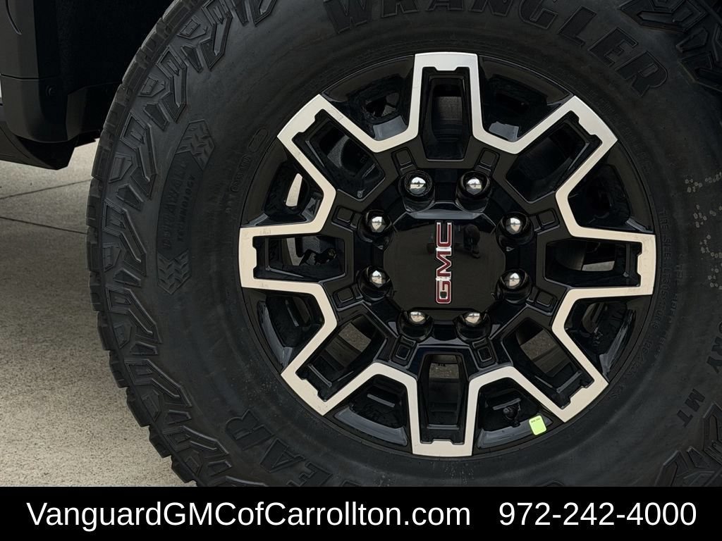 2026 GMC Sierra 2500HD AT4X - Photo 9