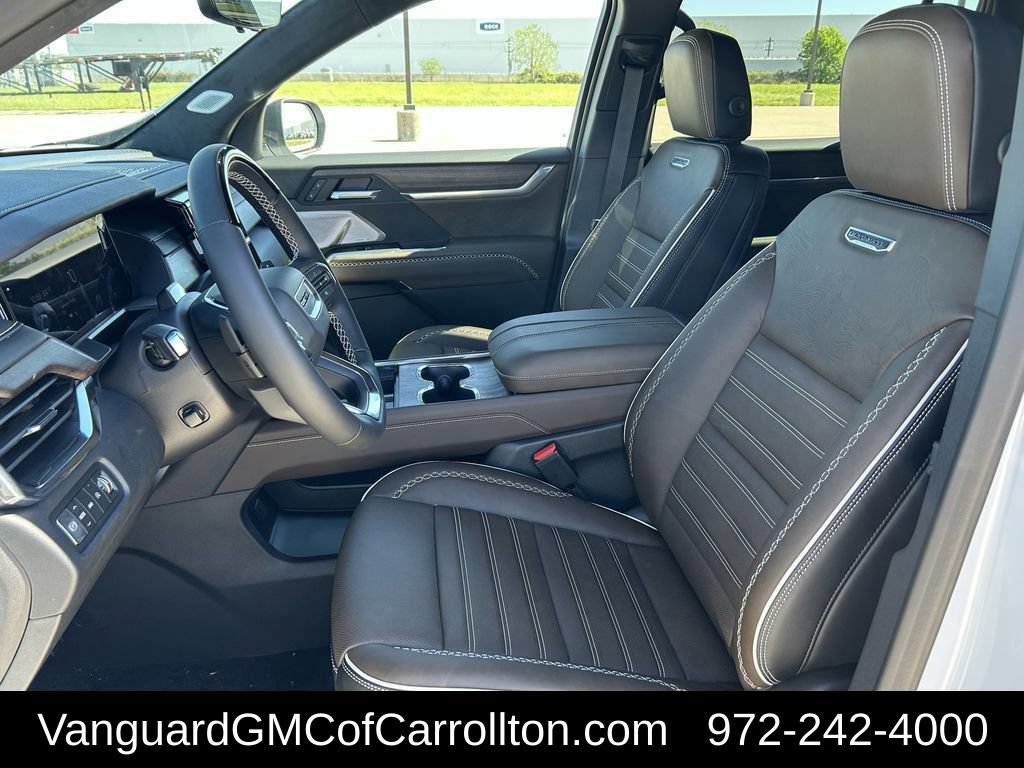 2026 GMC Acadia Denali Ultimate - Photo 23